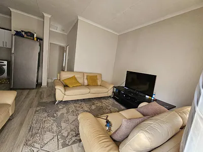 2 Bedroom Apartment For Sale in Akasia - enwB.webp