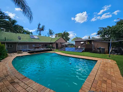 4 Bedroom House For Sale in Pretoria - 6cl3.webp