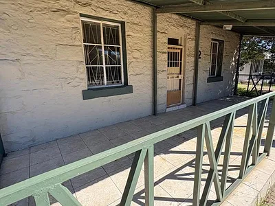 4 Bedroom House For Sale in Heilbron - 6RCr.webp