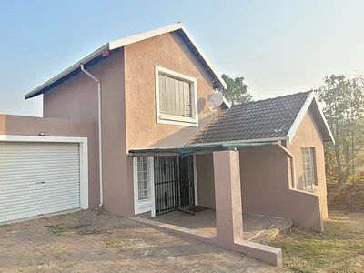 3 Bedroom House To Rent in Stonehenge - 6Won.webp