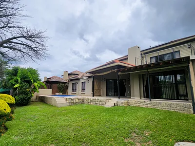 4 Bedroom House For Sale in Nelspruit - oL8b.webp