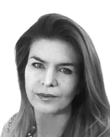 Debbie Momberg - uuP6.webp