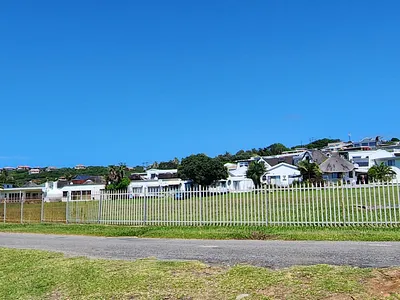 3 Bedroom House For Sale in Cintsa West, Cintsa - hMaw.webp