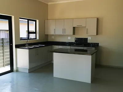 2 Bedroom House To Rent in Hoedspruit - 4yo4.webp