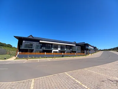 Apartment For Sale in Ballito - 7MVu.webp