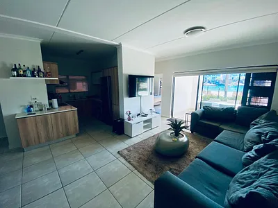 3 Bedroom Apartment For Sale in Pretoria - mVMY.webp