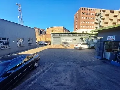 Commercial Property For Sale in Nelspruit - KjwQ.webp