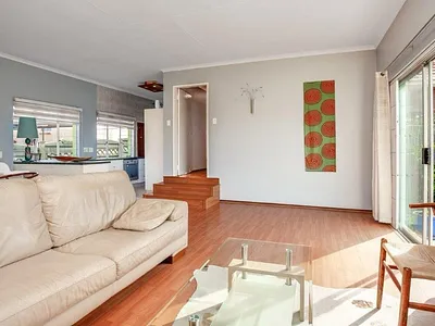 3 Bedroom House For Sale in Roodepoort - P7MU.webp