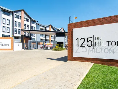 1 Bedroom Apartment For Sale in Sandton - dOch.webp