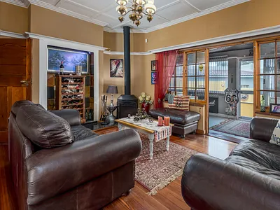 3 Bedroom House For Sale in Port Elizabeth - HEaq.webp