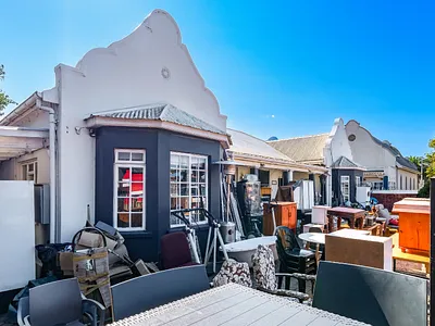 6 Bedroom House For Sale in George - aCMN.webp