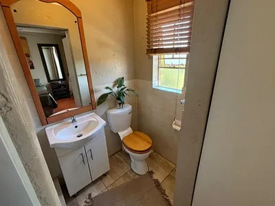 3 Bedroom Townhouse For Sale in Roodepoort - XjnC.webp