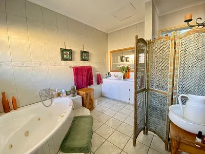 4 Bedroom House For Sale in Secunda - BB23.webp