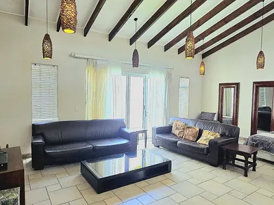 4 Bedroom House For Sale in Mossel Bay - j6YC.webp