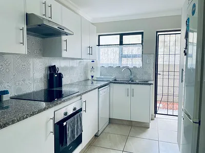 2 Bedroom House For Sale in Mossel Bay - PW44.webp
