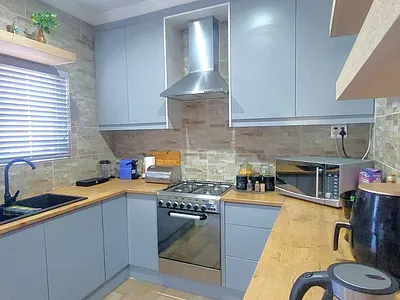 3 Bedroom House For Sale in Gordons Bay - img