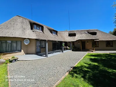 Farm For Sale in Jacobsdal Rural, Jacobsdal - ZJ9v.webp