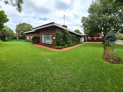 3 Bedroom House For Sale in Centurion - img