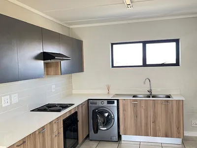 2 Bedroom Apartment For Sale in Pretoria - kmM8.webp