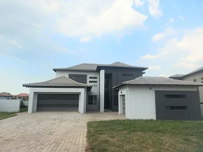 5 Bedroom House For Sale in Pretoria - NIDZ.webp