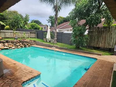 4 Bedroom House For Sale in White River - dOrC.webp