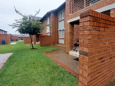 2 Bedroom Apartment To Rent in Centurion - 3WJP.webp