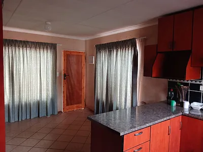 3 Bedroom House For Sale in Akasia - WDqV.webp