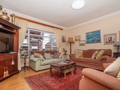 3 Bedroom House For Sale in Randburg - o1dE.webp