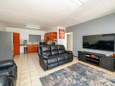 2 Bedroom Apartment For Sale in Boksburg - ETuc.webp
