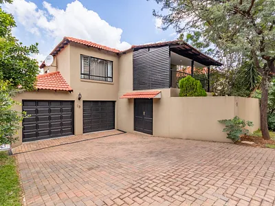 3 Bedroom House For Sale in Sandton - o3wG.webp