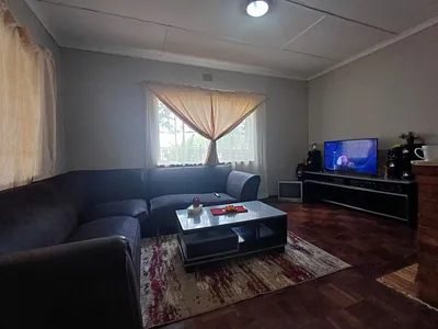 3 Bedroom House For Sale in Stilfontein - Ux1V.webp