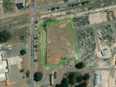 Commercial Property For Sale in Albertinia - Oqh7.webp