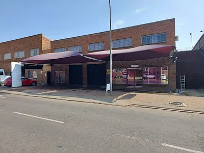Commercial Property For Sale in Benoni - MGQq.webp