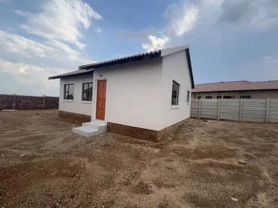 3 Bedroom House For Sale in Krugersdorp - SKHE.webp
