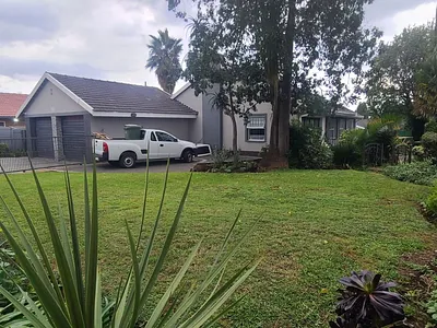 4 Bedroom House For Sale in Edenvale - eMdj.webp