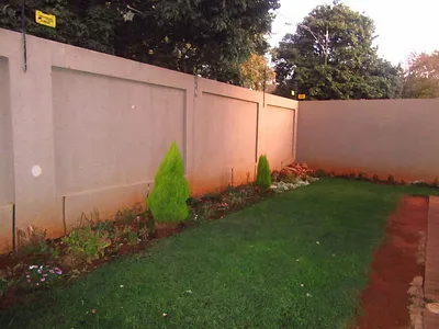 2 Bedroom House For Sale in Randburg - NF6p.webp