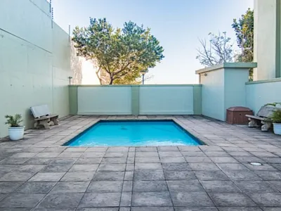 1 Bedroom Apartment For Sale in Umhlanga - Dfxc.webp