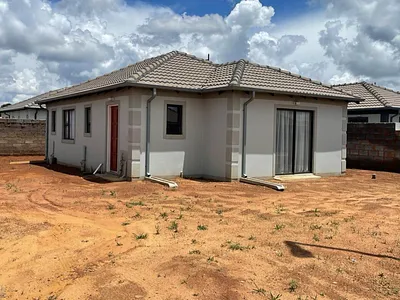 3 Bedroom House For Sale in Benoni - EqWS.webp