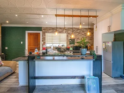 2 Bedroom House For Sale in Montagu - G1Qk.webp