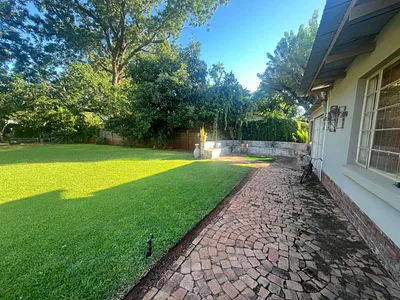 4 Bedroom House For Sale in Mookgopong - Pq3t.webp