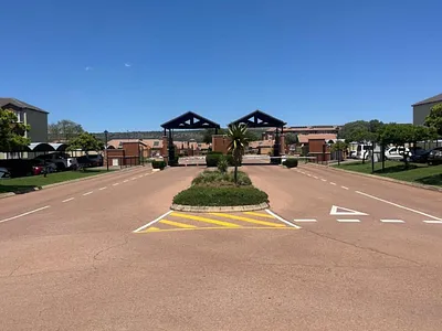 2 Bedroom Apartment For Sale in Pretoria - QCTt.webp