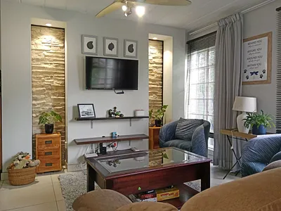 2 Bedroom Townhouse For Sale in Edenvale - HGwQ.webp