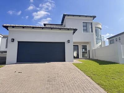 4 Bedroom House For Sale in Centurion - rWFs.webp