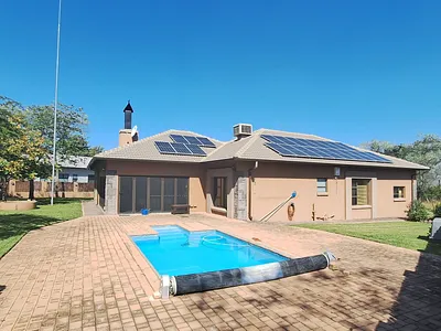 3 Bedroom House For Sale in Modimolle - No3O.webp