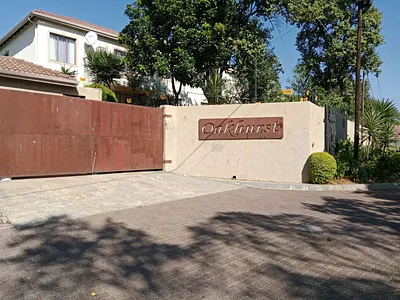3 Bedroom Townhouse For Sale in Johannesburg - IwTg.webp