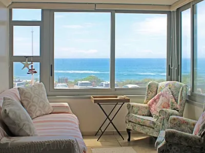 2 Bedroom Apartment For Sale in Amanzimtoti - ZyZk.webp