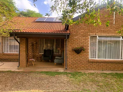 3 Bedroom House For Sale in Mookgopong - XsmR.webp