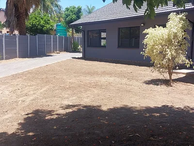 4 Bedroom House For Sale in Polokwane - lhD6.webp