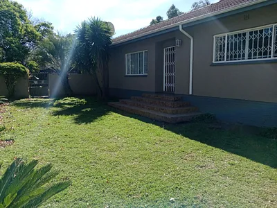 4 Bedroom House For Sale in Johannesburg - ofdP.webp