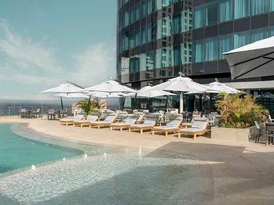 4 Bedroom Apartment For Sale in Umhlanga - Yr8P.webp